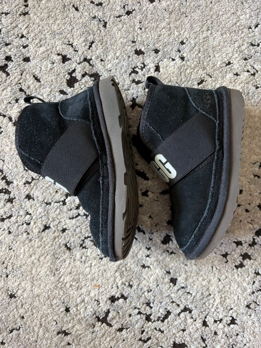 Girls Black Ugg Boots